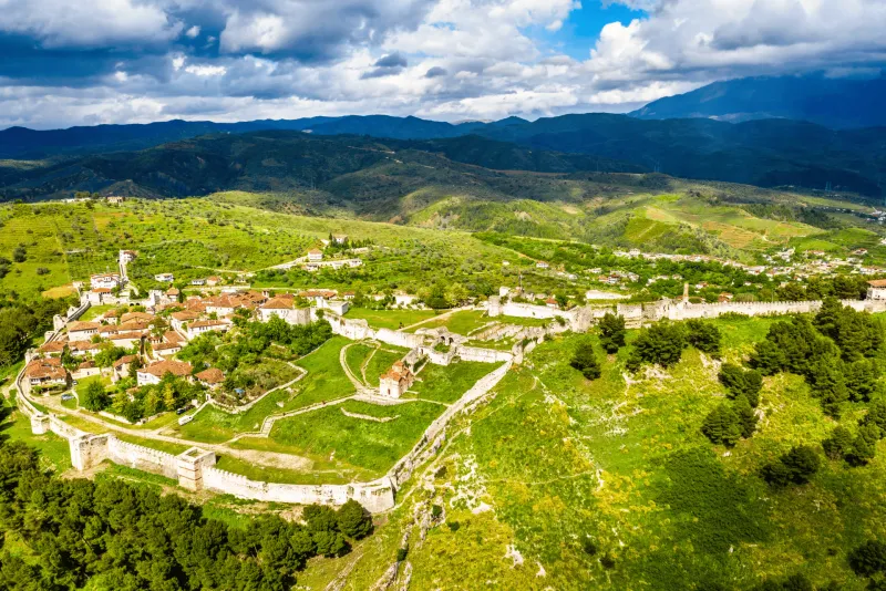Berat – UNESCO Heritage City — photo 7