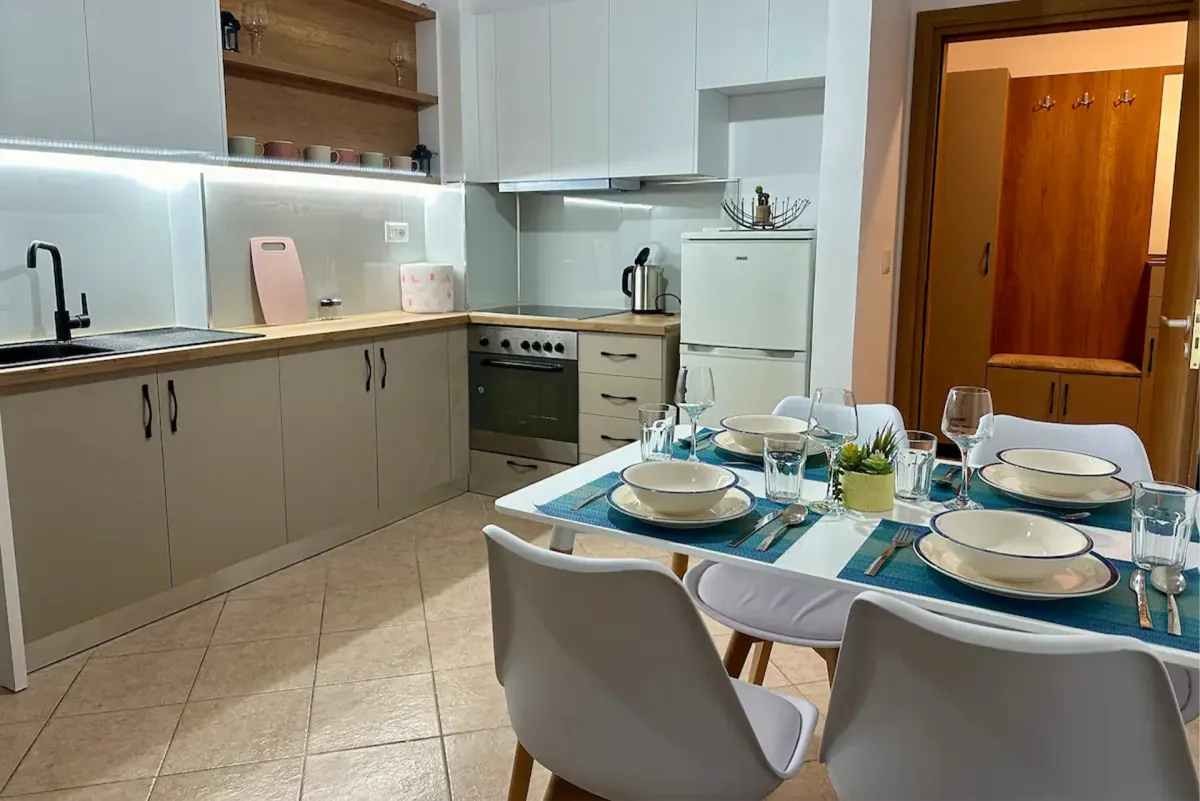 City Beach Apartment photo 3
