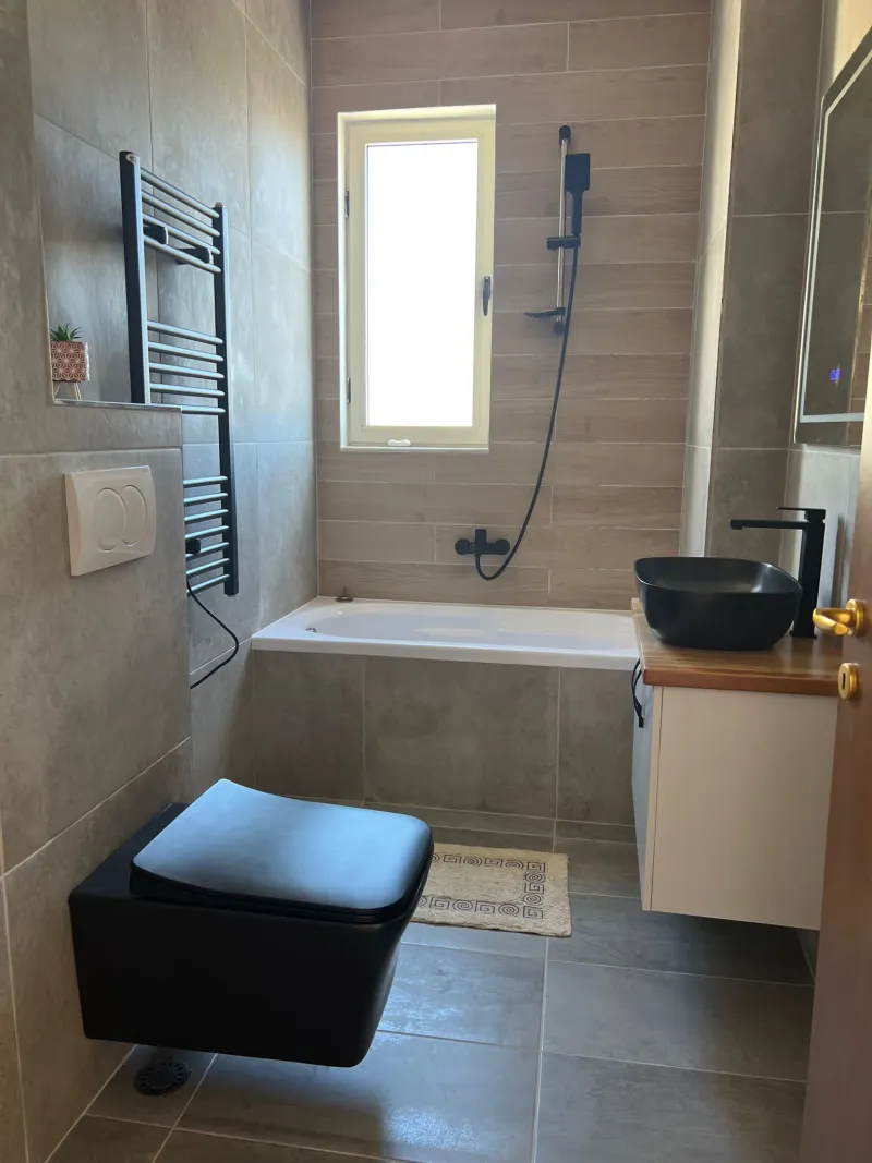 Breeze Seaview Apartment — photo 13