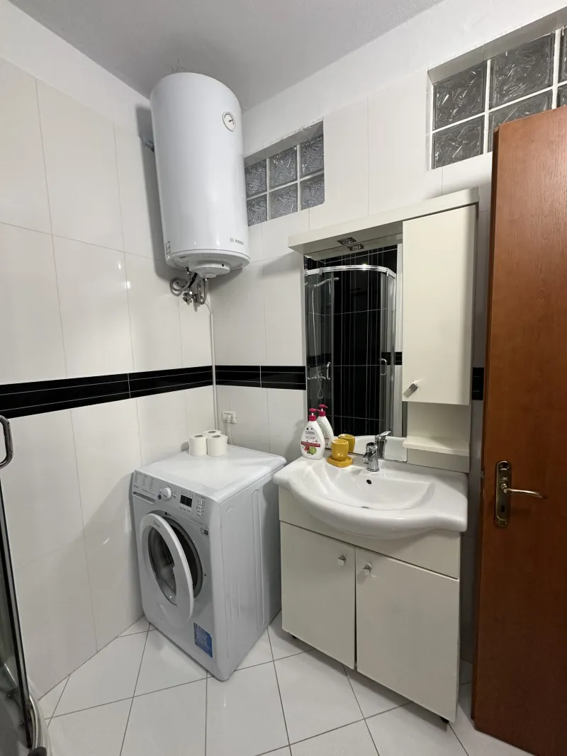 Mira apartment seaview Durres — photo 18