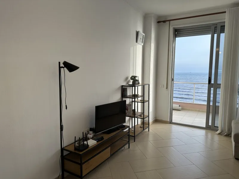 Mira apartment seaview Durres — photo 9