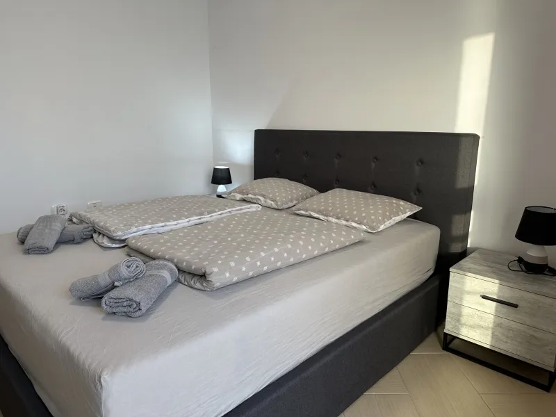 Mira apartment seaview Durres — photo 13