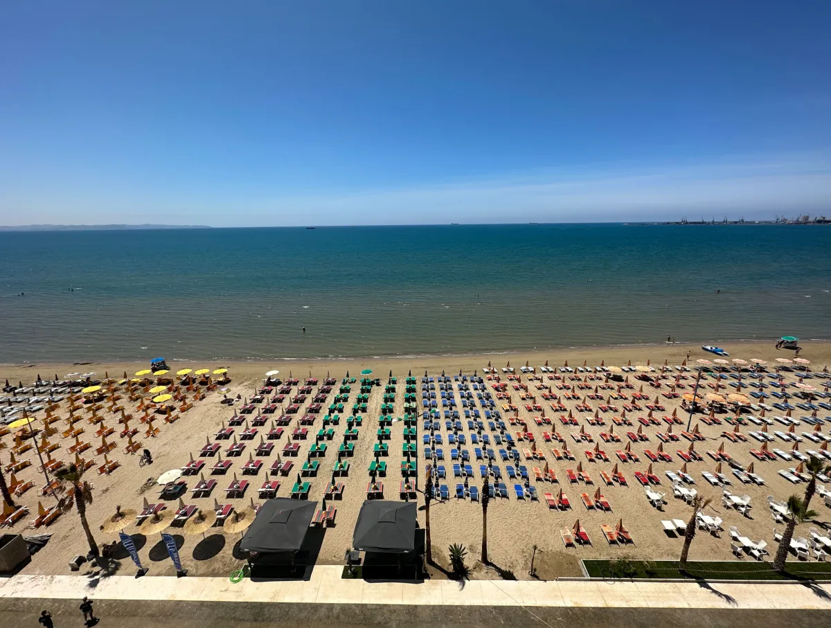 Renata Seaview Apartment — Plazh