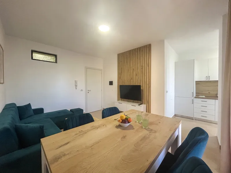 Majestic Apartment 2 — photo 13