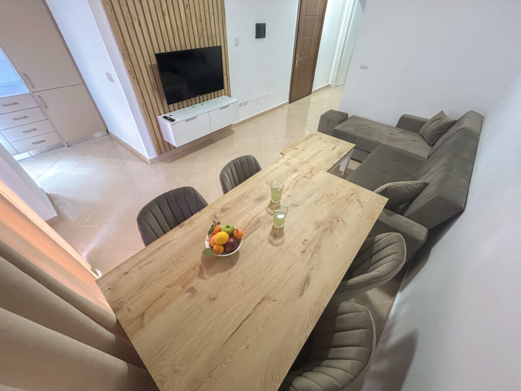 Apartmán s výhledem na moře k pronájmu v Durres