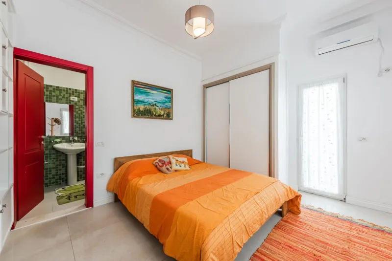 Zara Apartment — photo 11