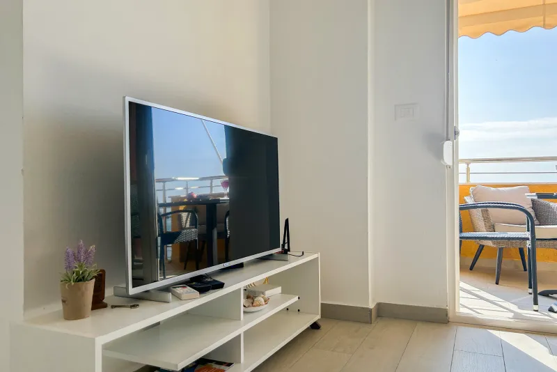 Blue Seaview Apartment — photo 4