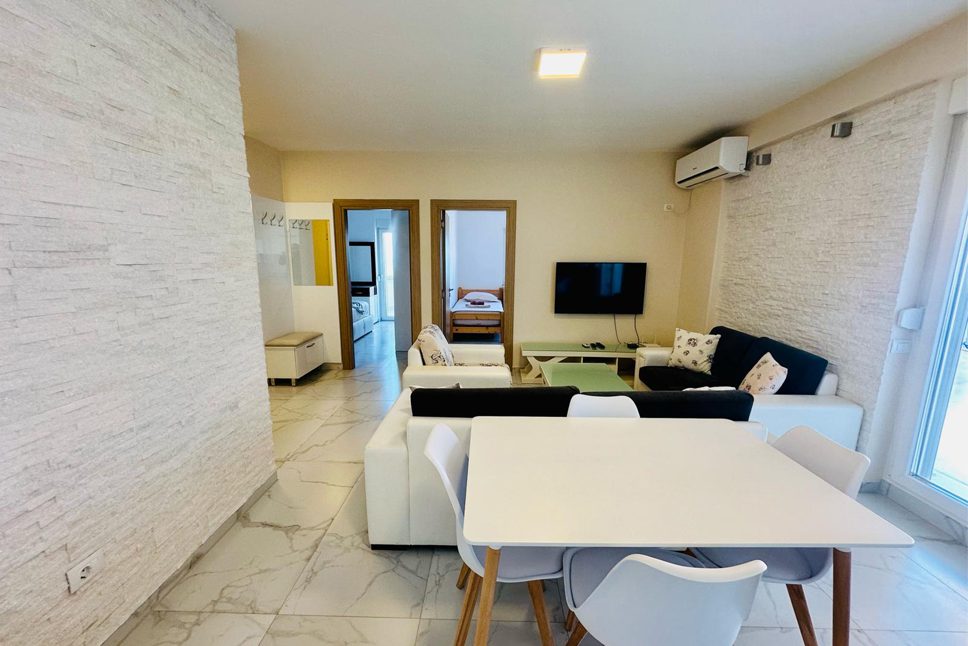 Apartments with 2 bedrooms